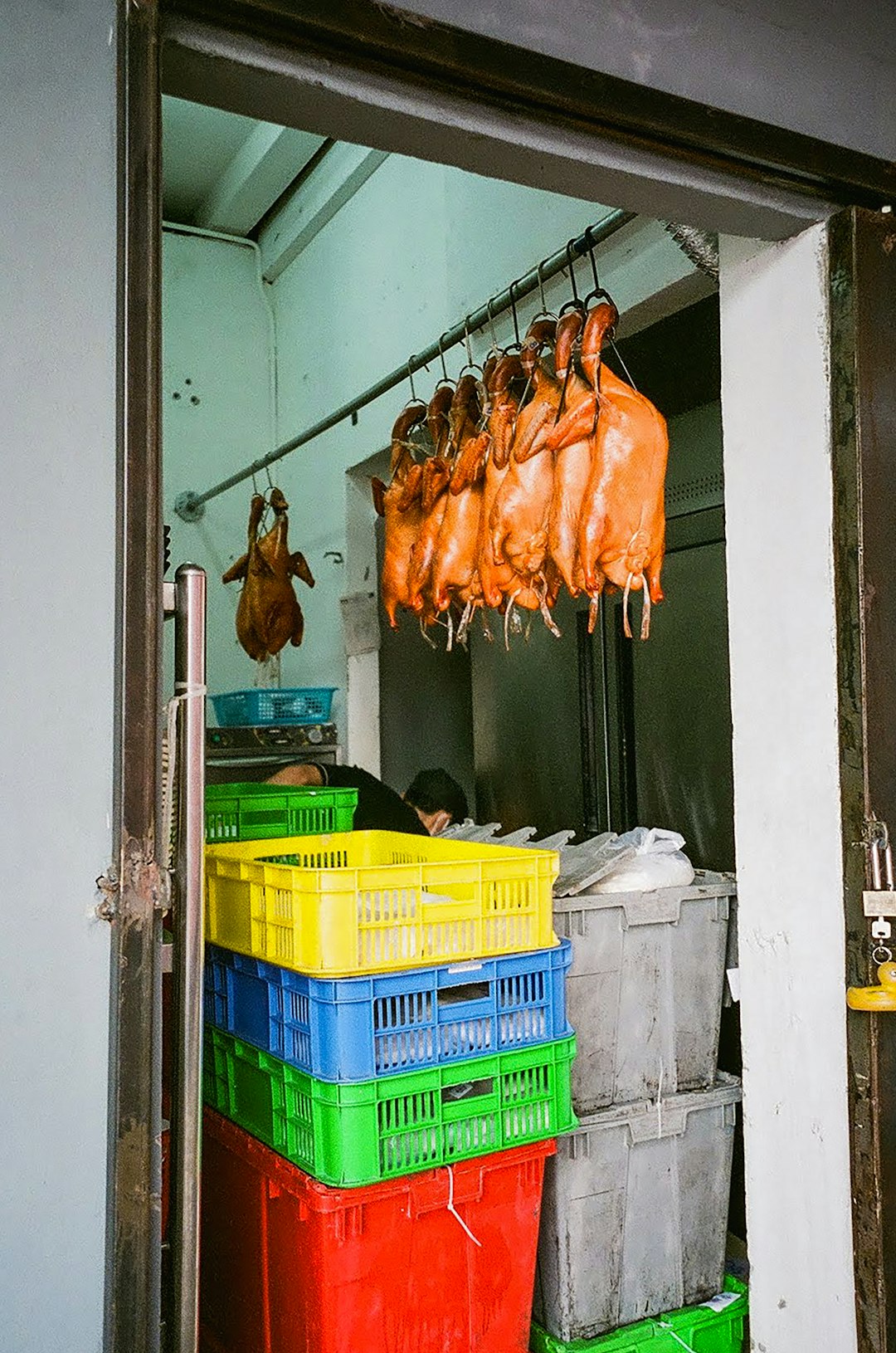 Interior de um frigorífico